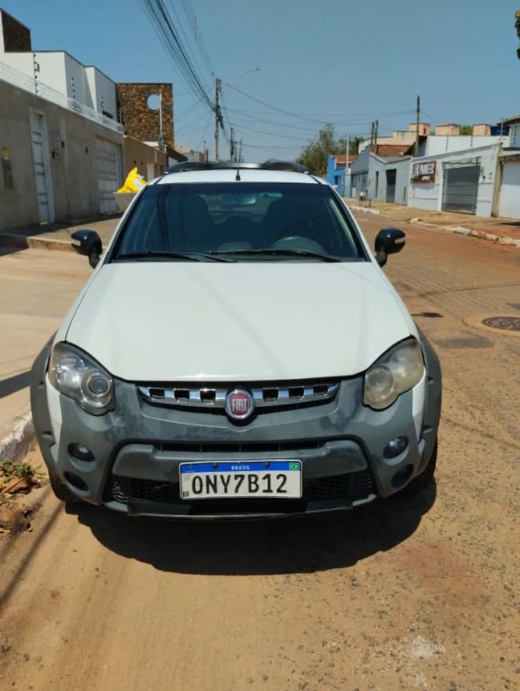 Fiat Palio Weekend Adventure Locker 1.8 Flex 2014