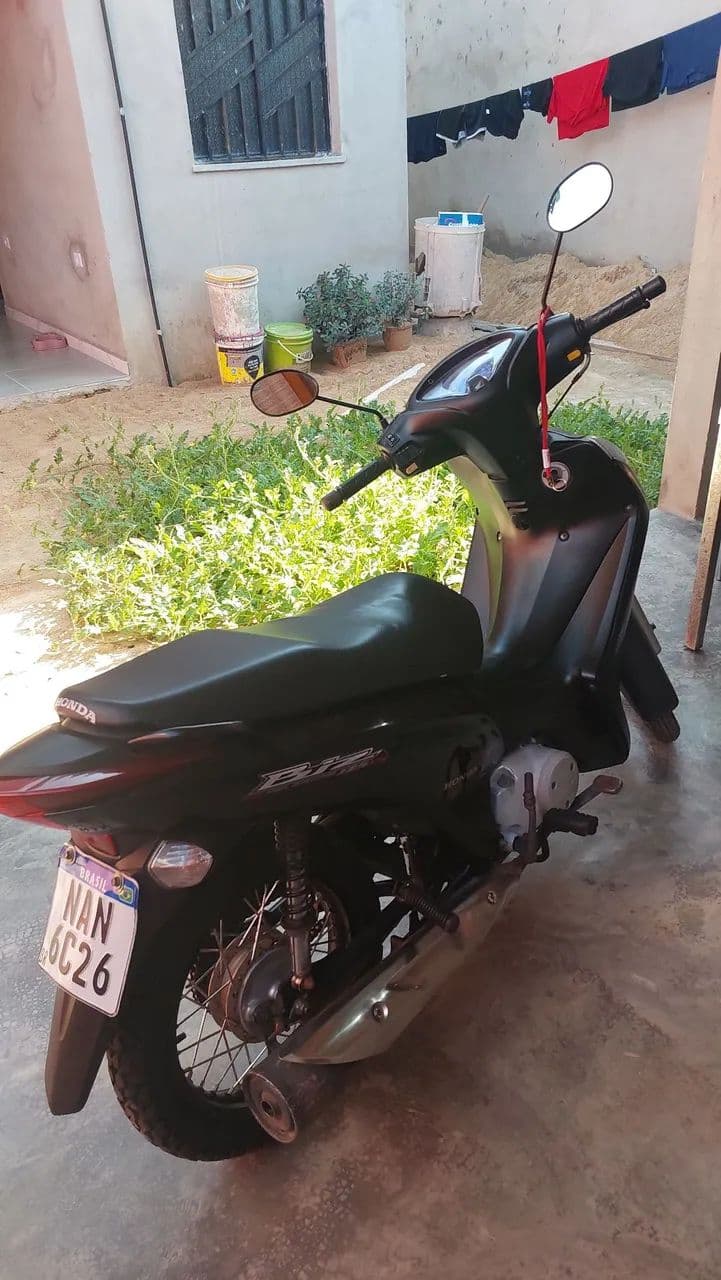Biz 125 es 