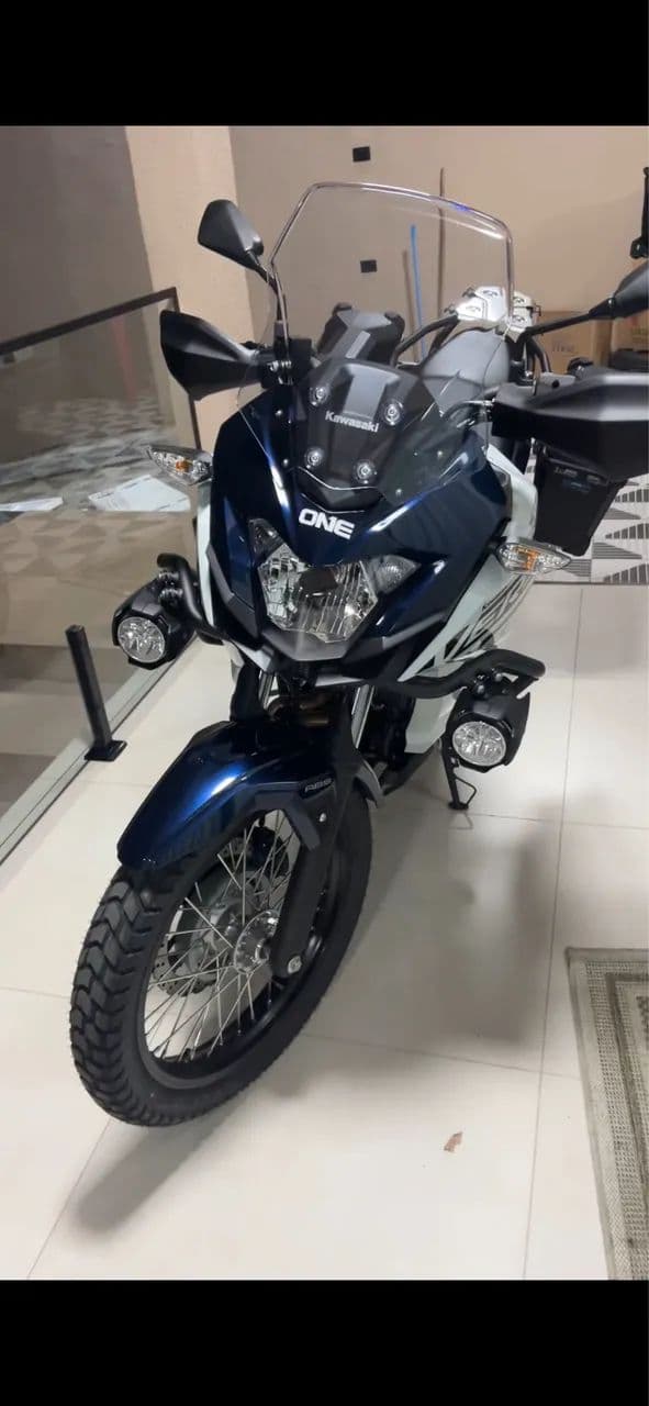Versys 300 zero KM 