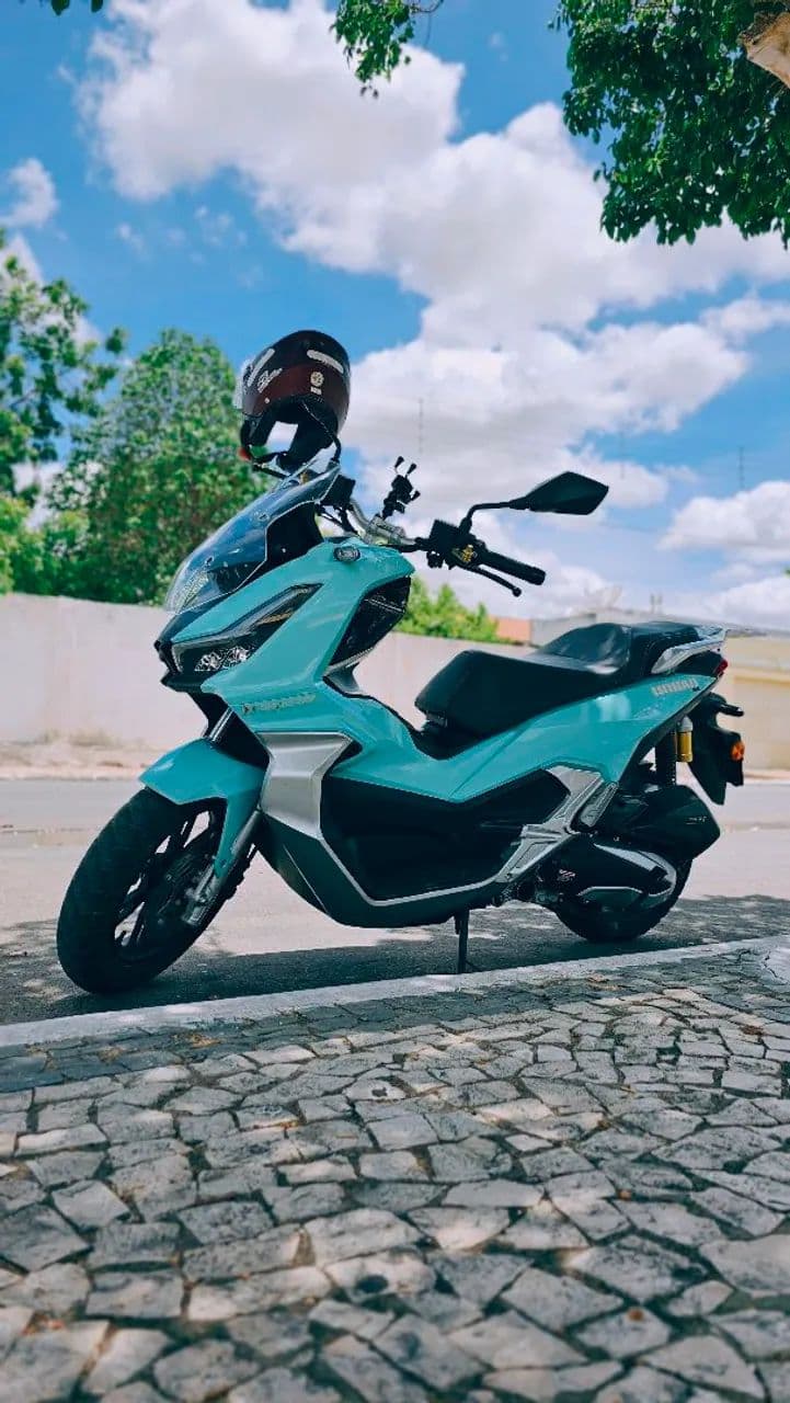 Vendo ou Troco - Shineray Urban 150 EFI 2024/2025 - Impecável (Apenas 15 mil km)