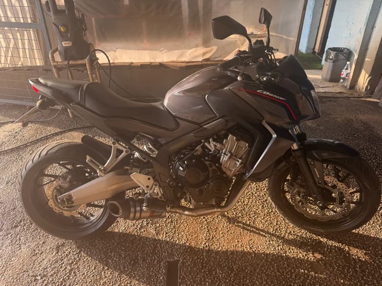 Cb 650f baixo km
