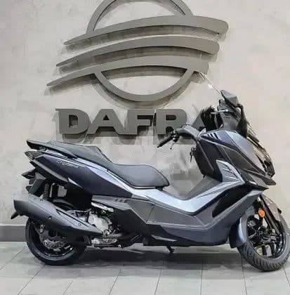 DAFRA CRUISYM 300 ABS