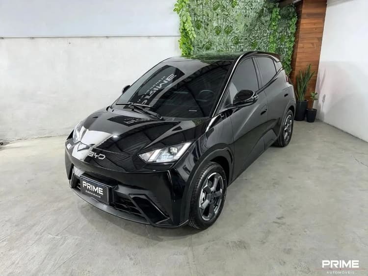BYD Dolphin EV (Elétrico) 2025
