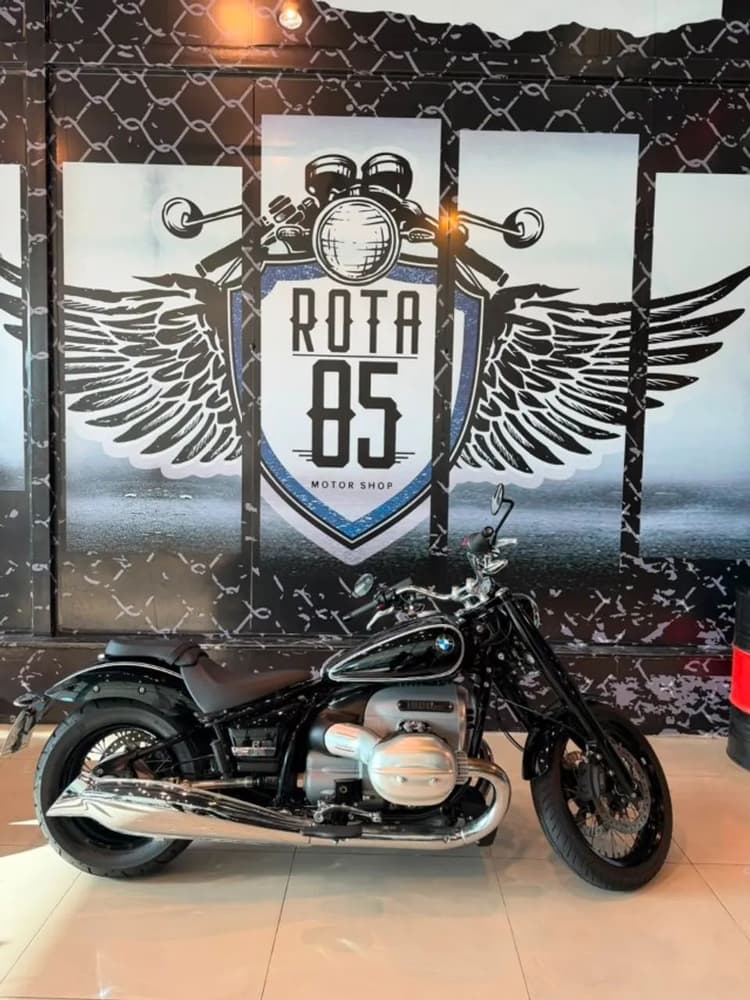 BMW R 18