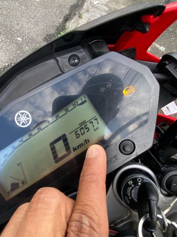 Lander 250 muito nova 