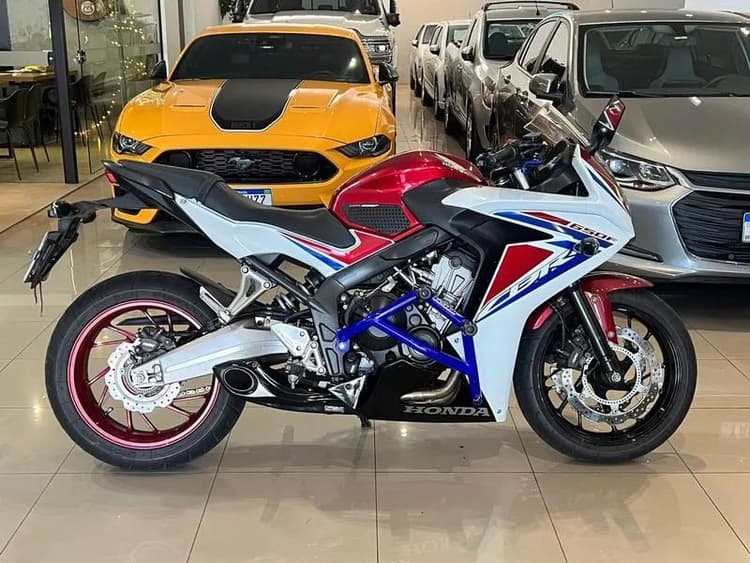 HONDA CBR 650F 2017