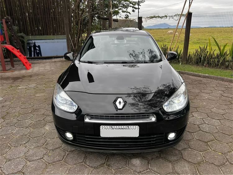 Renault Fluence Sed. Dynamique 2.0 16V Flex Aut. 2011