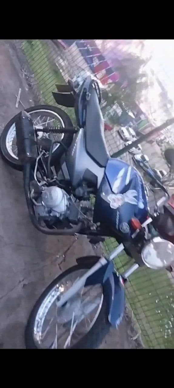 Vendo essa moto 