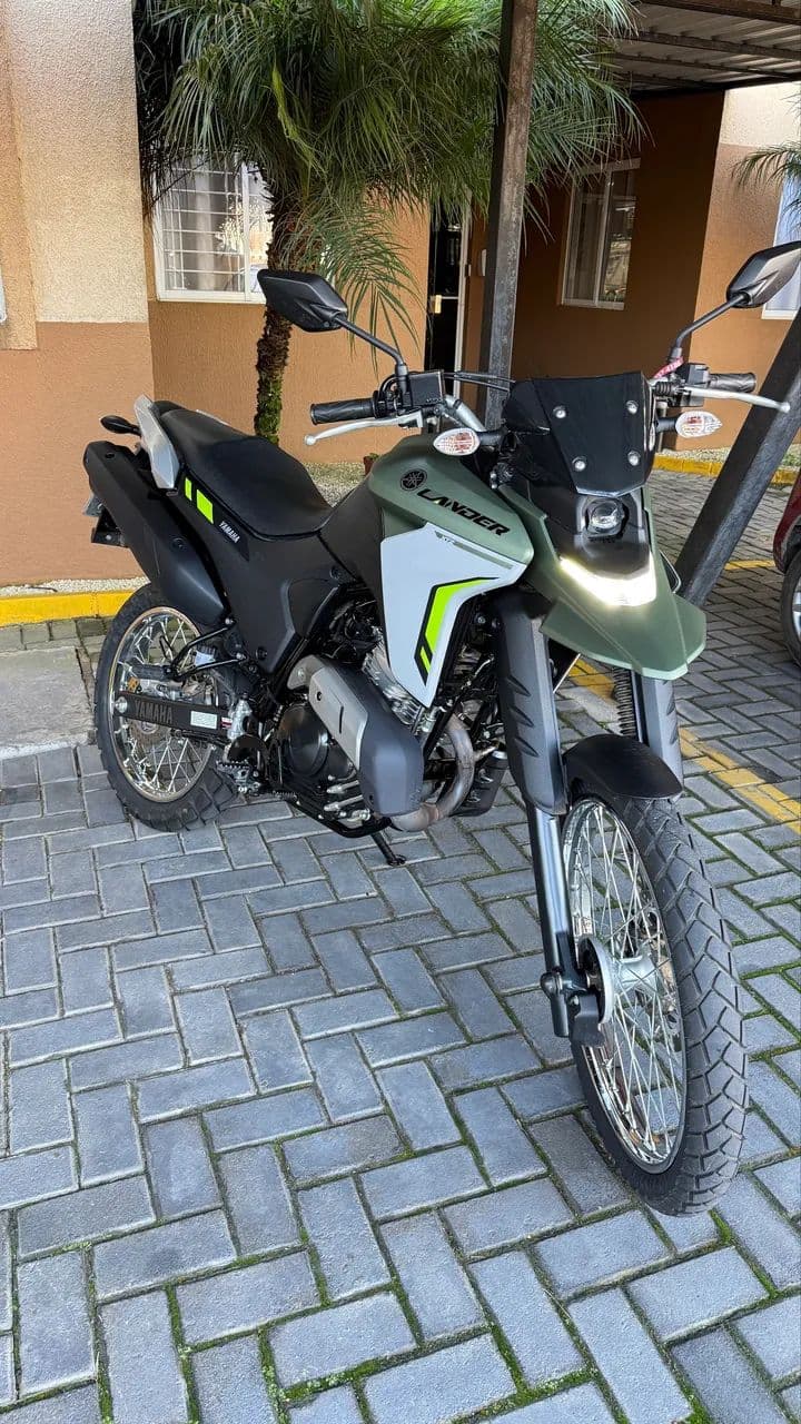 Xtz lander 250