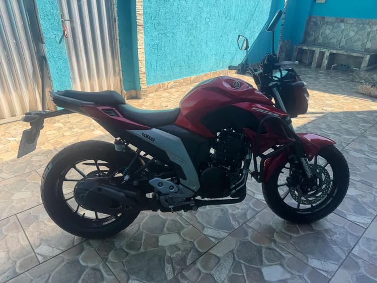 Fazer 250 