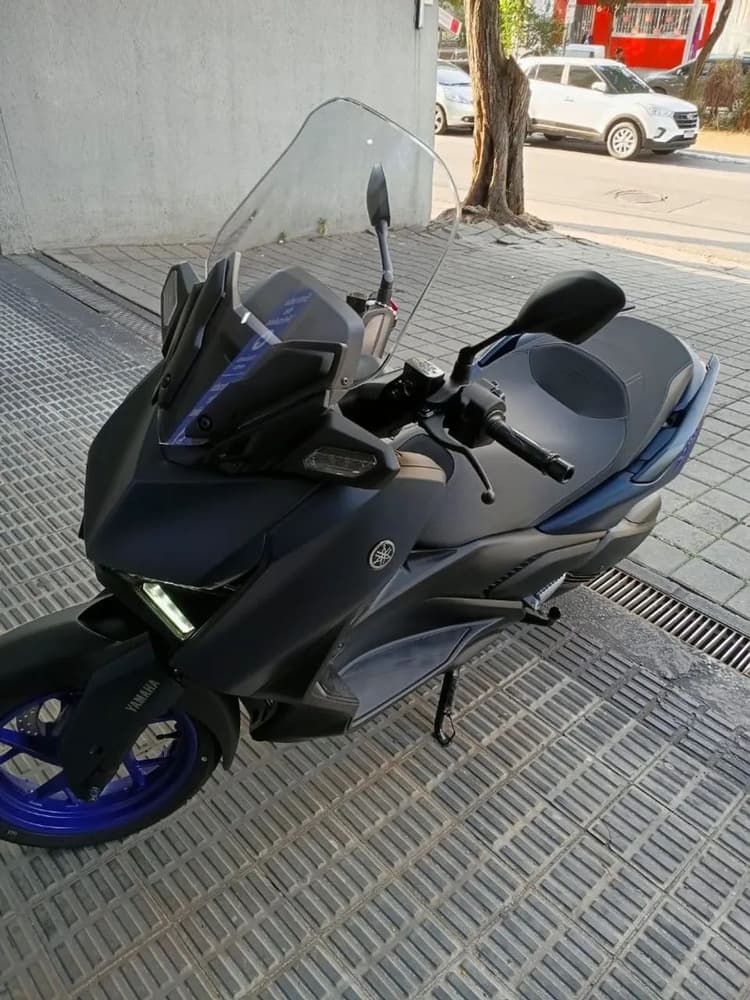 Yamaha Xmax 250 ABS. Zerada, quitada 