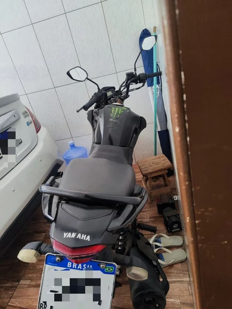 Factor 150 - vendo ou troco em moto maior 