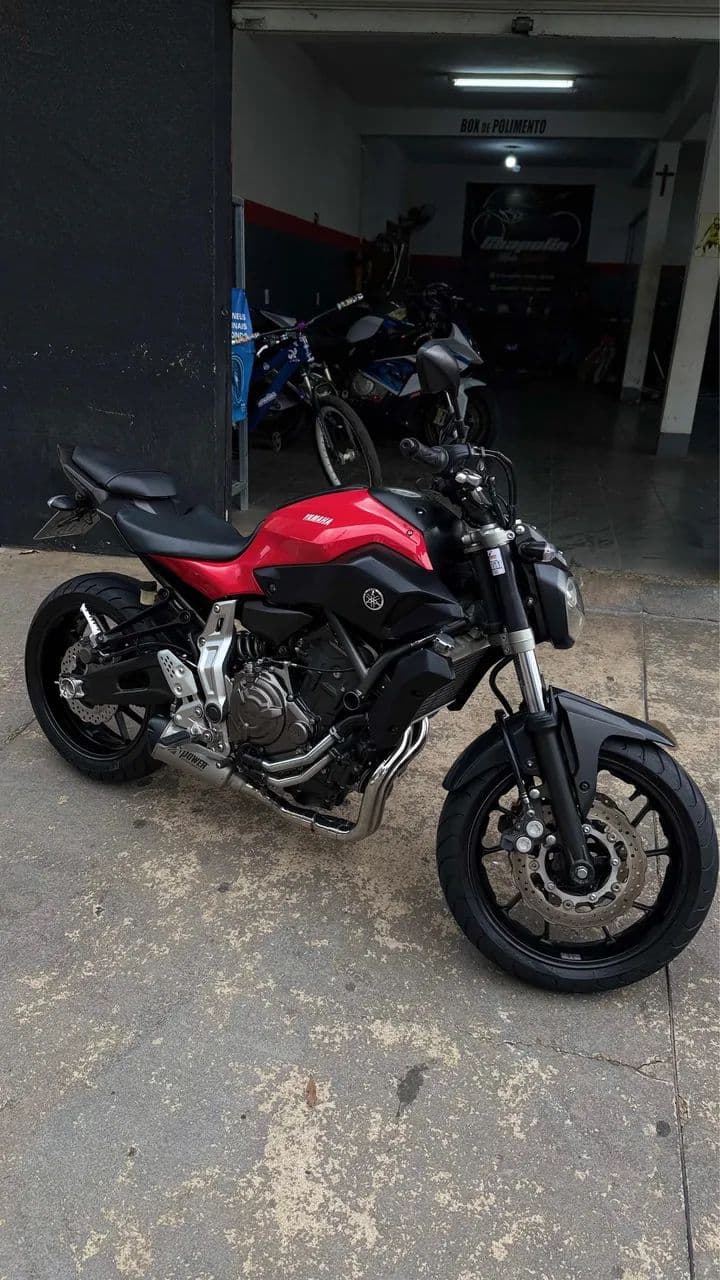 Vende-se MT - 07