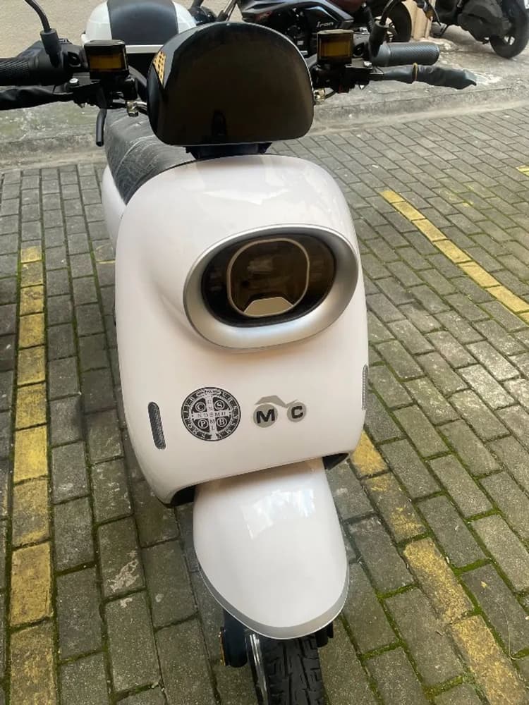MIA MOTO CHEFE 
