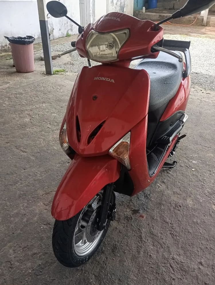 Scooter Honda Lead 