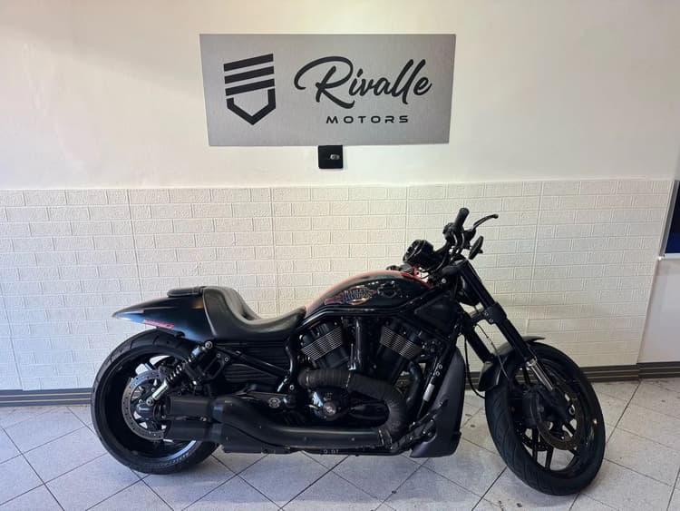 HARLEY DAVIDSON NIGHT ROAD SPECIAL 