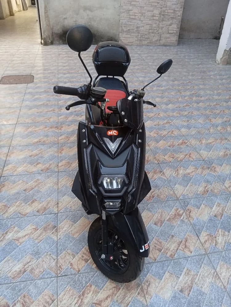 Moto