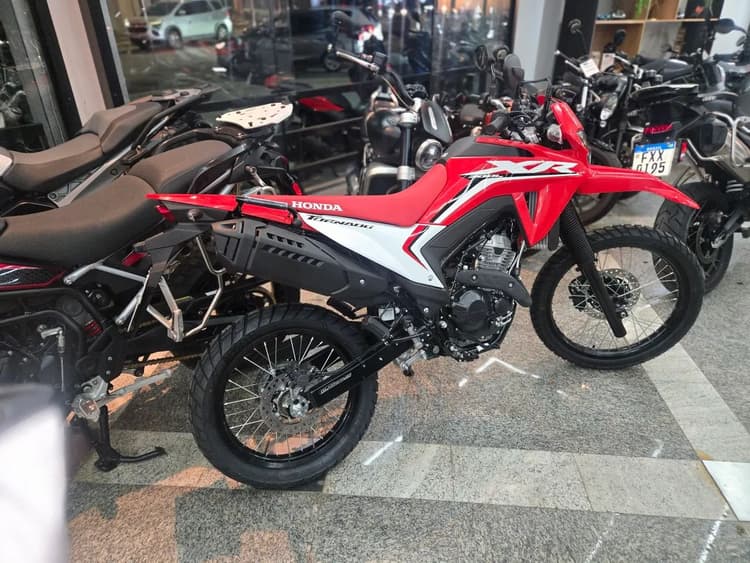 Xr tornado 300