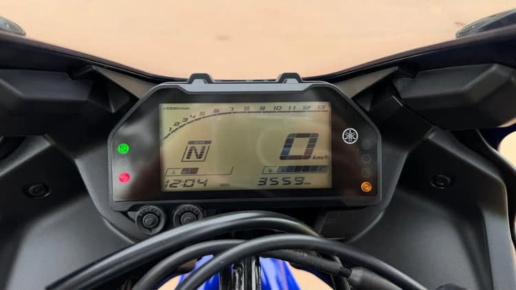R3 YAMAHA NOVA