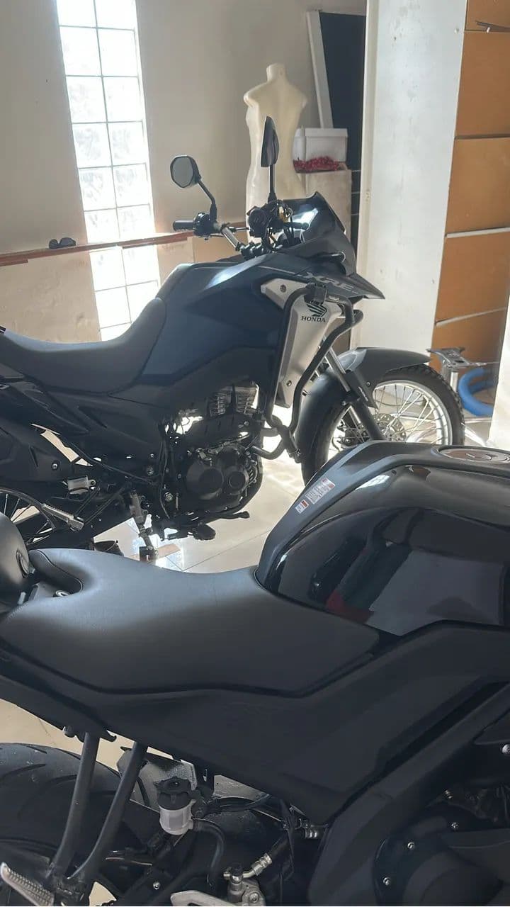 Moto XRE