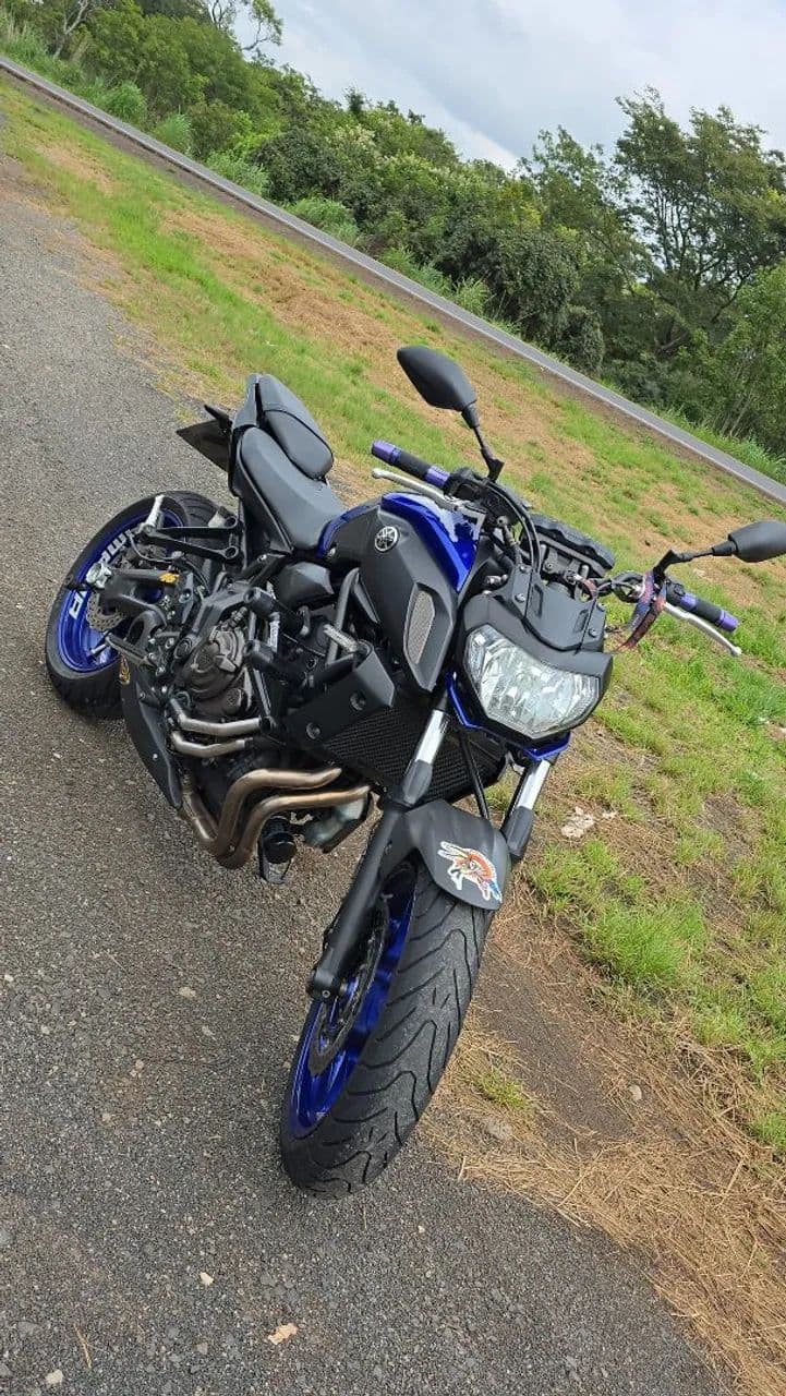 Mt - 07 Azul 2020 