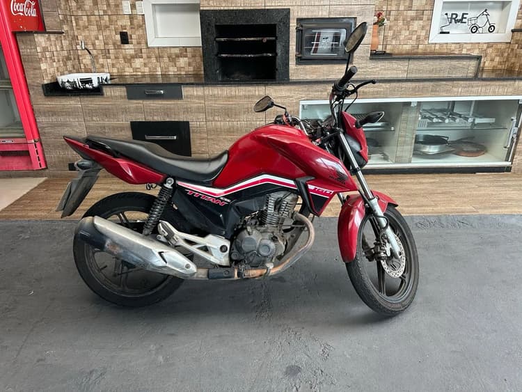 Titan 160 