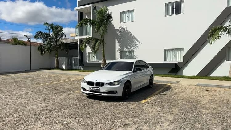 BMW 320I 320i 2014