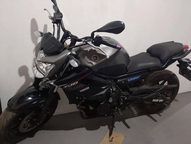 Xj6 2019  