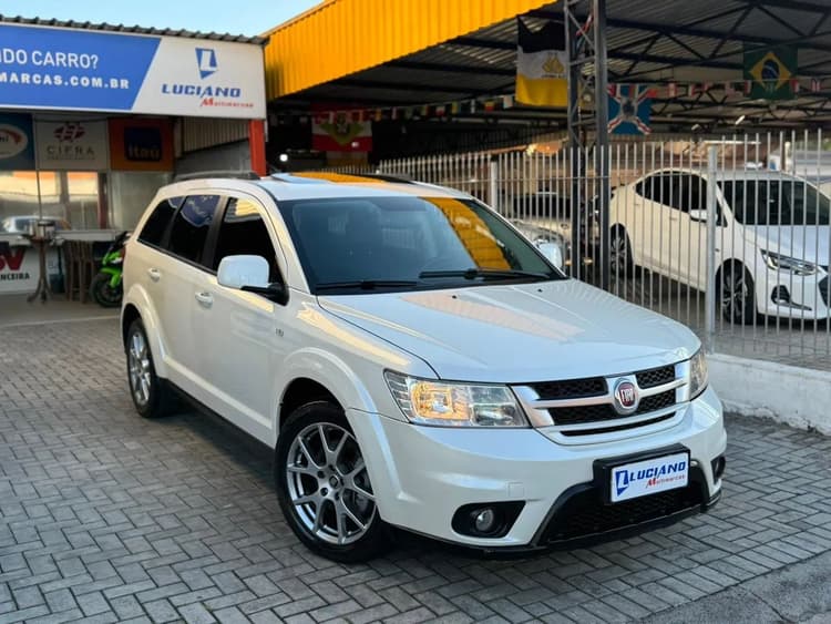 Fiat Freemont 2.4 16V 5P Aut. 2015