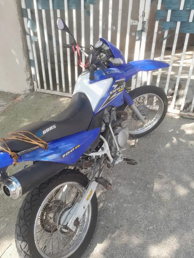 Bros a vendaa