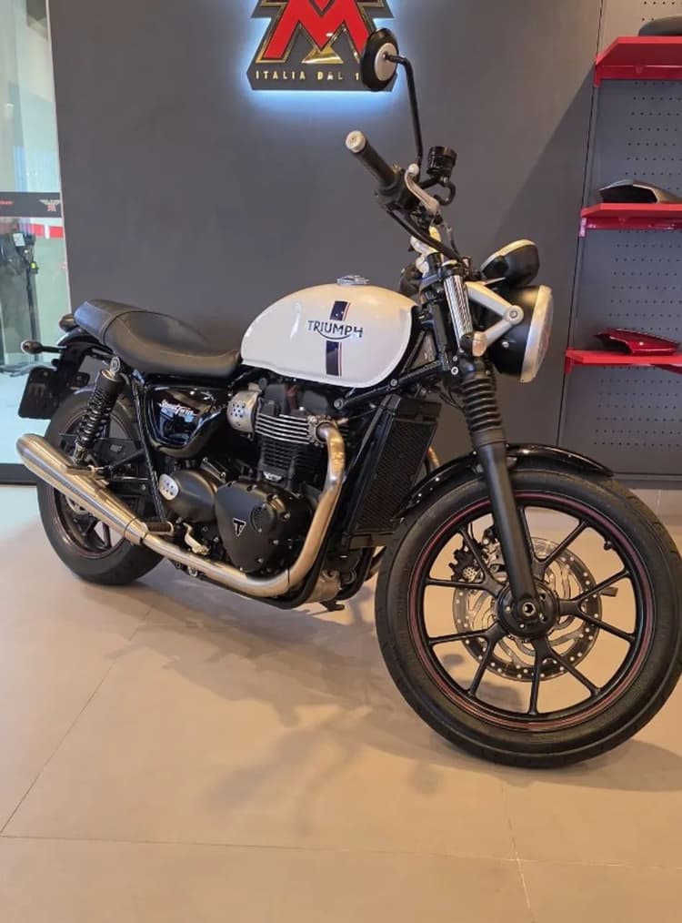 Triumph Street Twin 900 2018