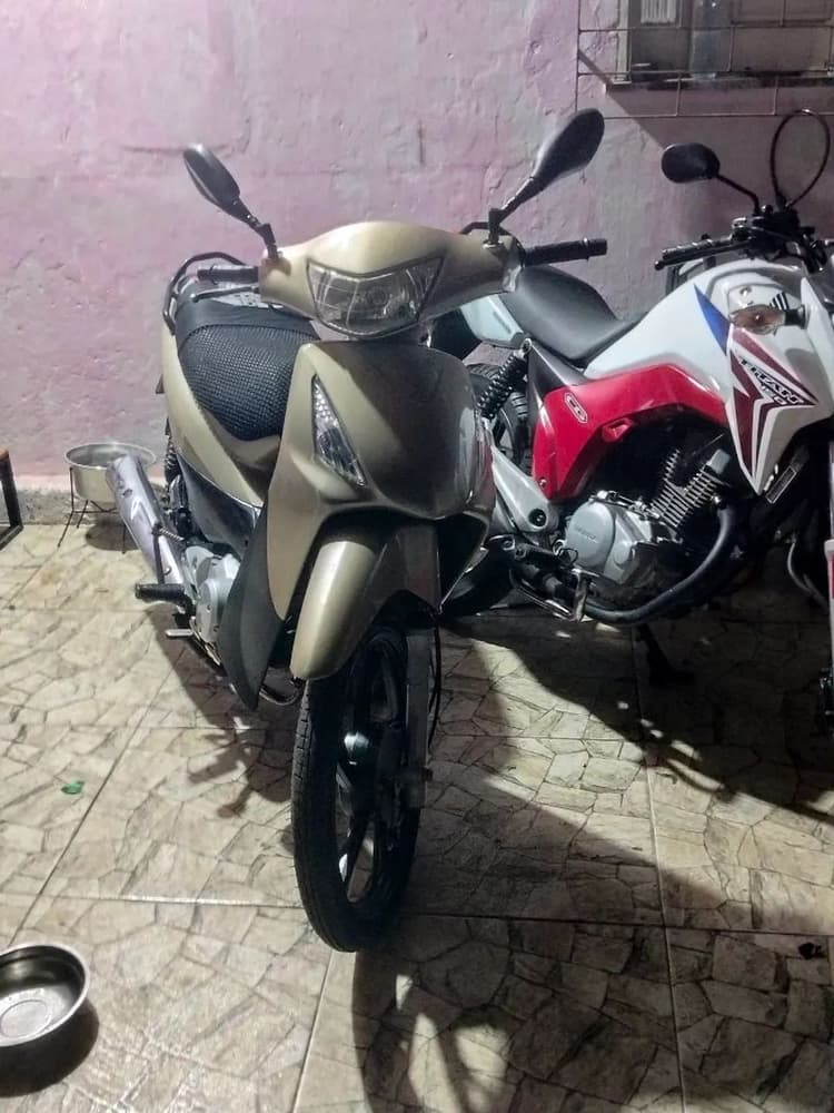 Biz ES 125 