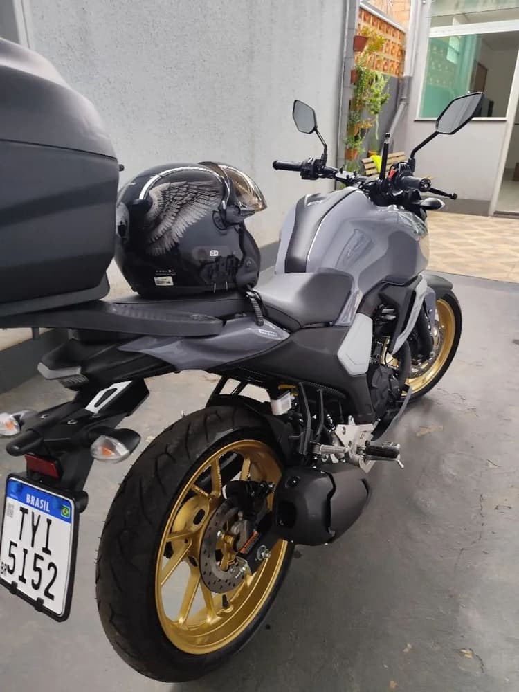 Moto semi zero