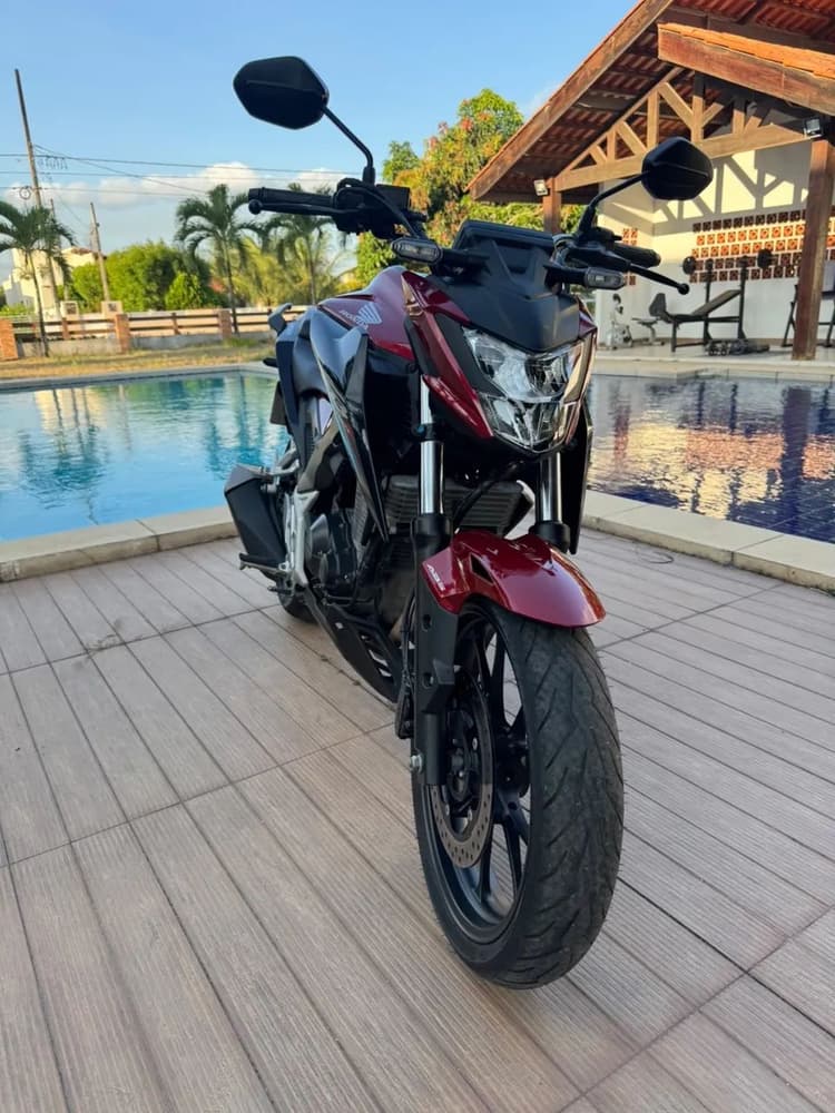 CB 300F Twister ABS 2025
