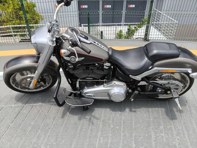 HARLEY DAVIDSON FAT BOY FLFB