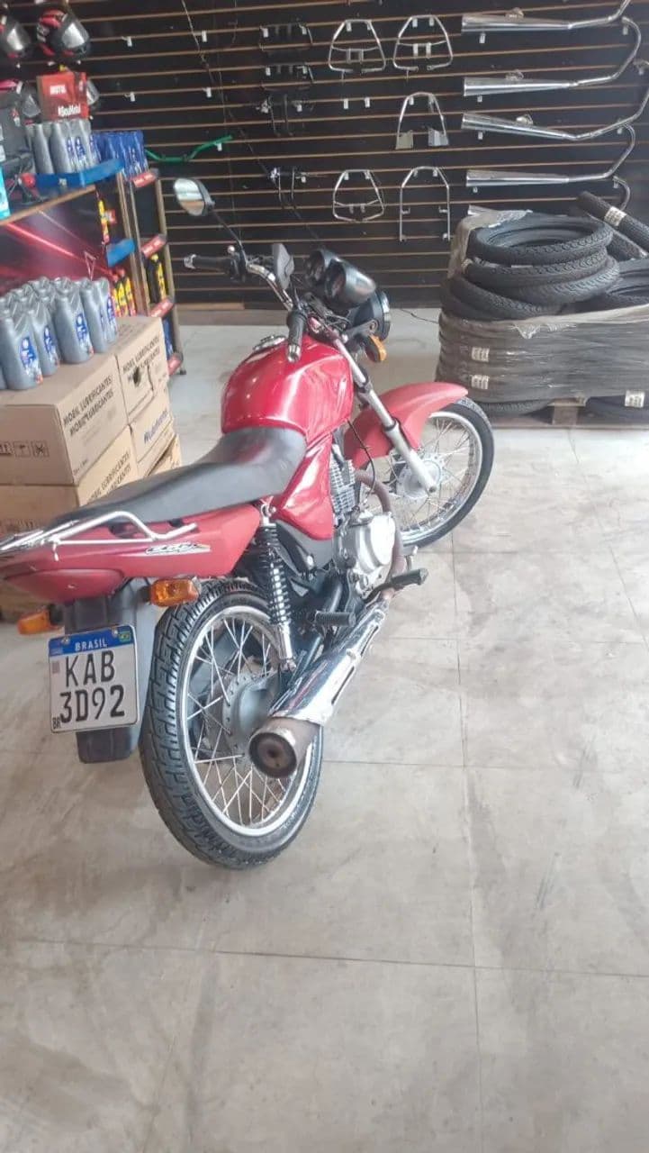 Vendo Cg Titan 150 es 