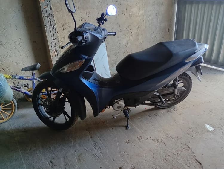 79981679095