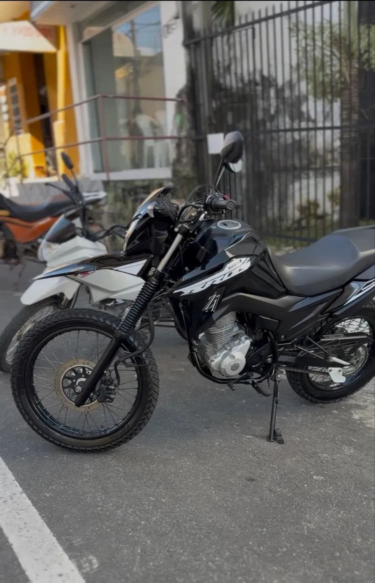 BROS 2025 PRETA
