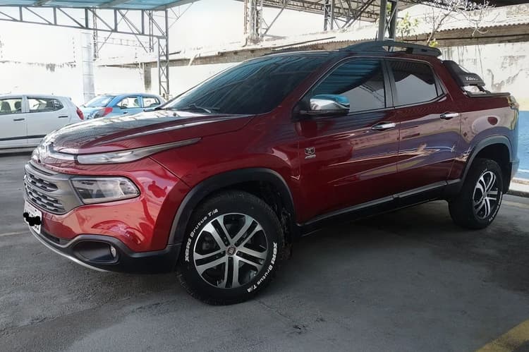 Fiat Toro Freedom 2.0 16V 4X2 TB Diesel Mec. 2017