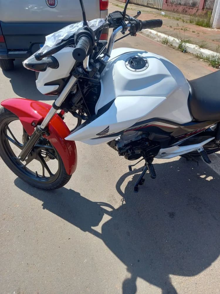 Moto prota para transferir 