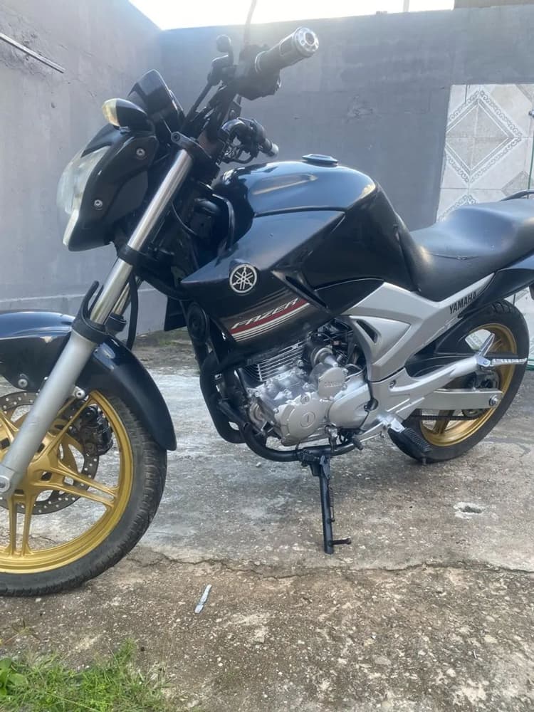 Fazer 250 14/15 ?- 13,500