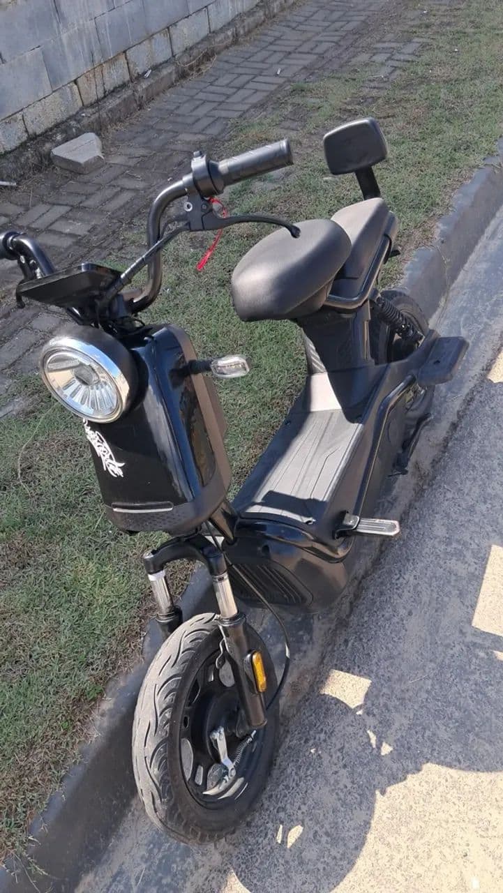 SCOOTER ELETRICA X12