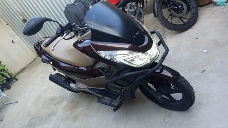 Vendo PCX top de linha 