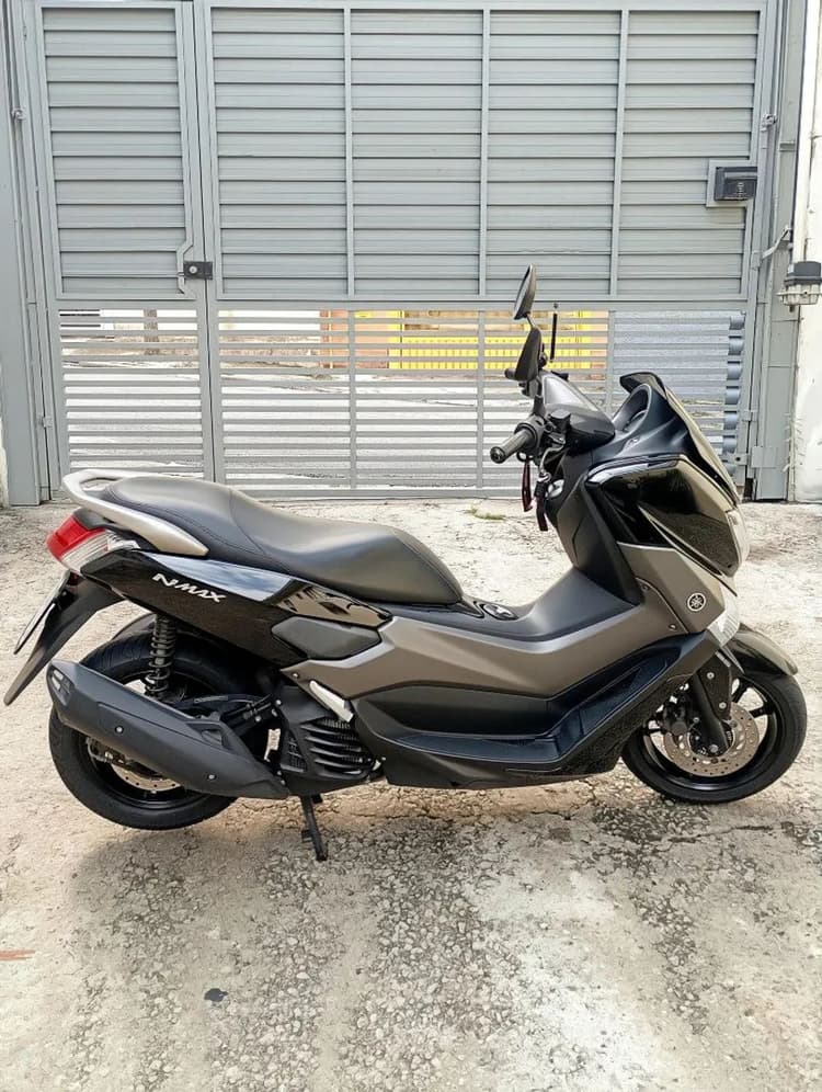 NMAX 160 aceito troca 