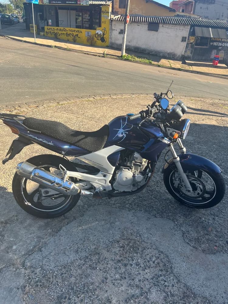 Fazer 250