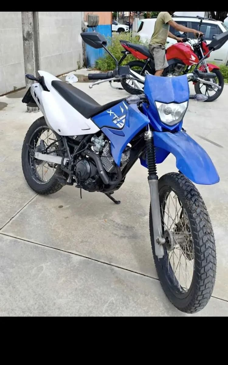 XTZ 125 