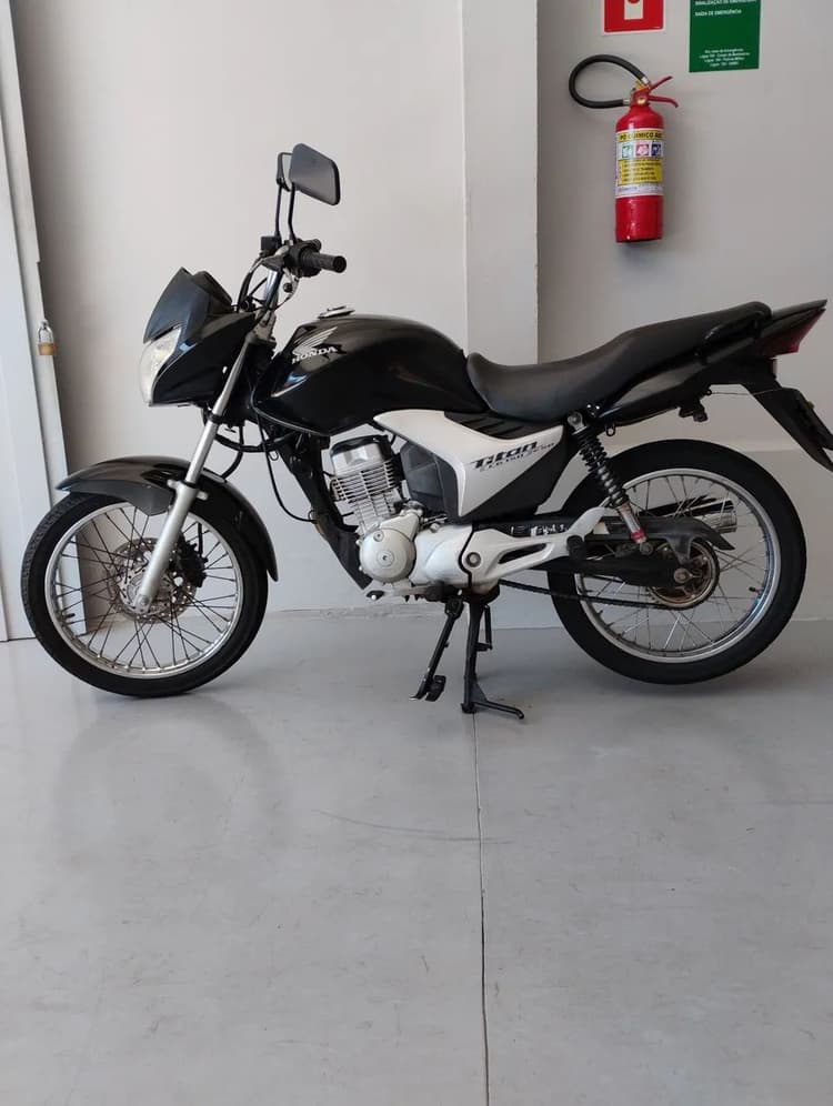 CG150 TITAN ESD FLEX 