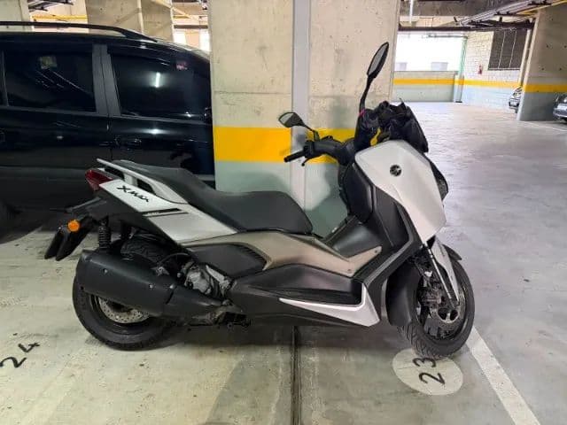 YAMAHA XMAX 250 CONNECTED ABS
