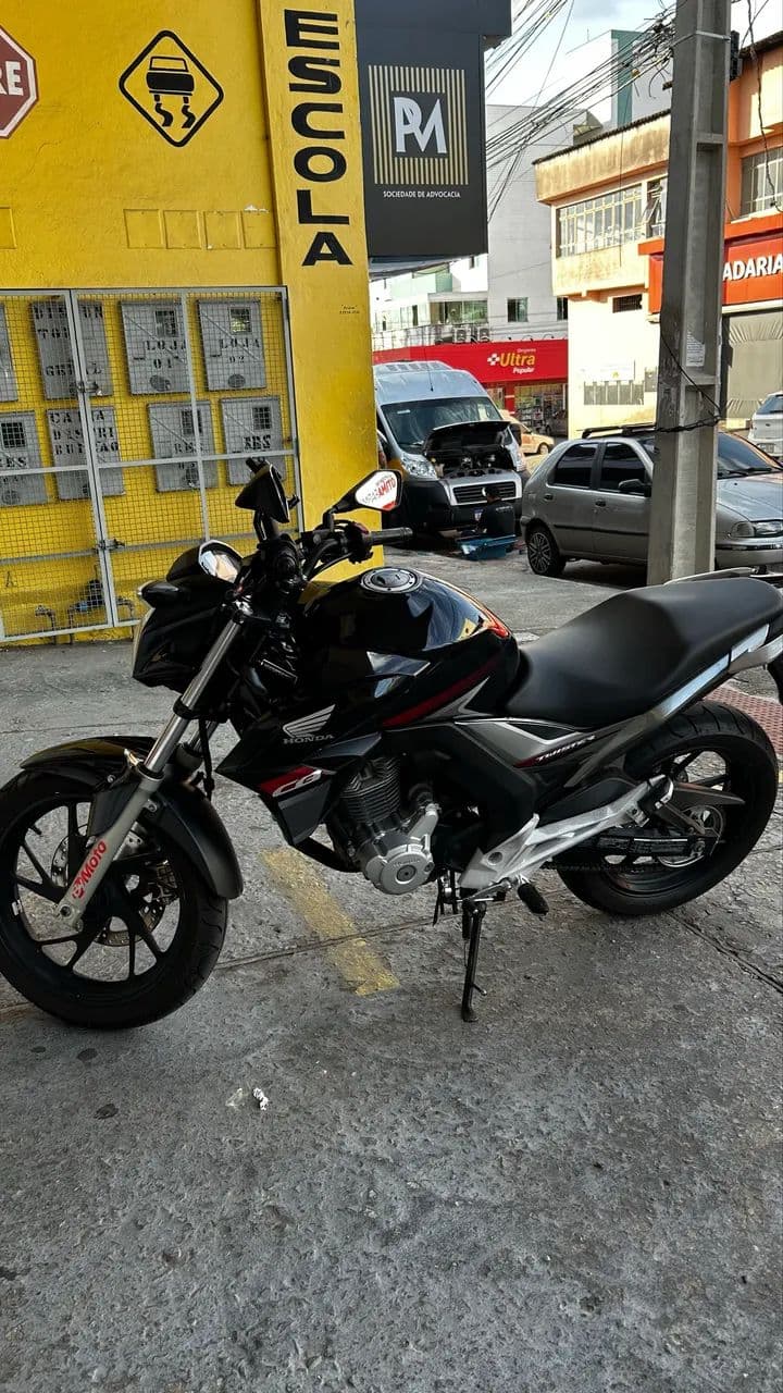 CB TWISTER 250 2018