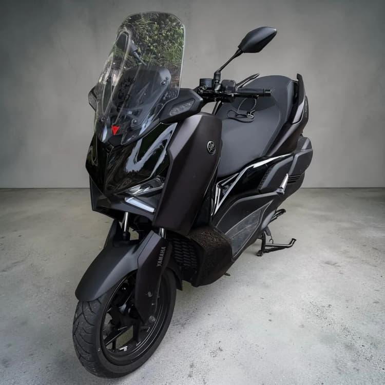 YAMAHA XMAX 300 connect 2026 impecável 